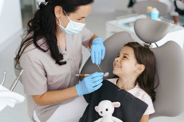 Best Emergency Dental Services for Seniors in Riesel, TX